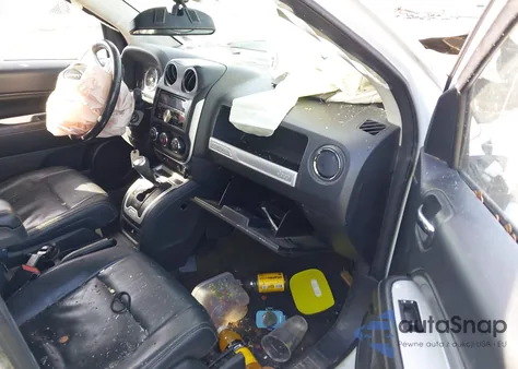 2016 Jeep Compass High Altitude Edition z USA, uszkodzony, nr VIN 1C4NJDEB9GD730450